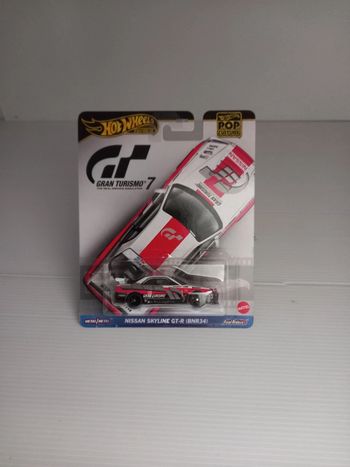 Hotwheel premium nissan skyline