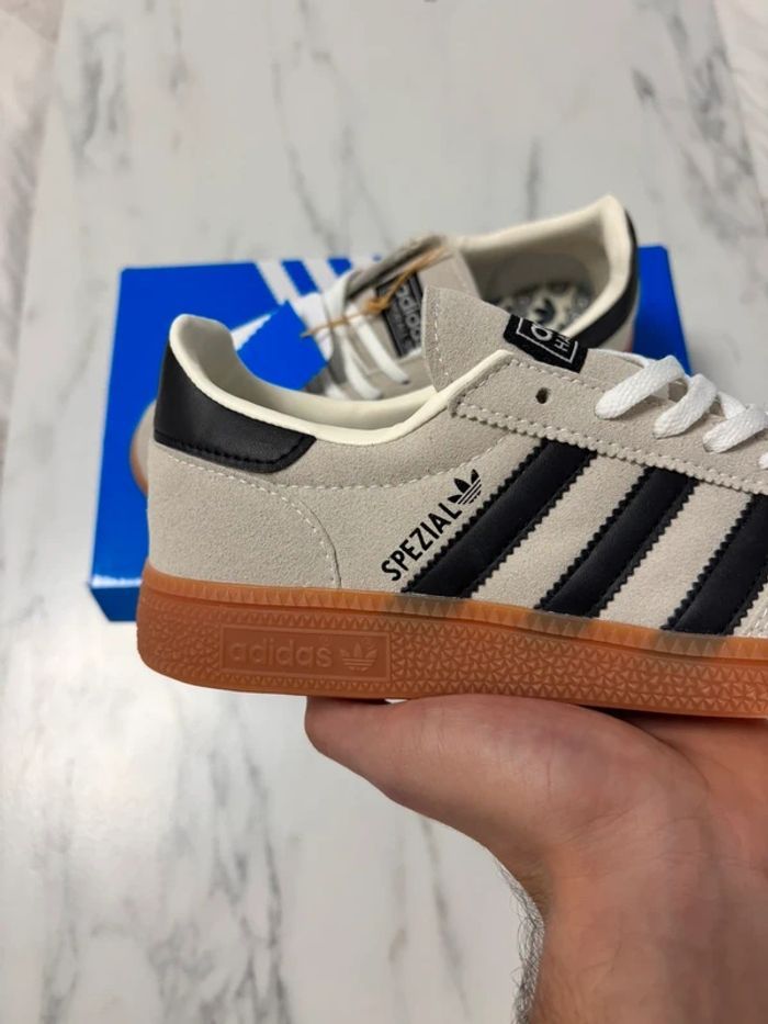 Adidas Spezial Gris  40 - photo numéro 4
