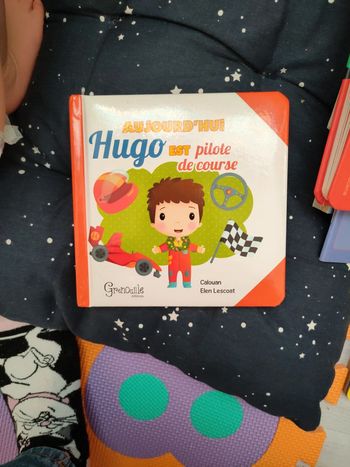 Livre Hugo pilote de course