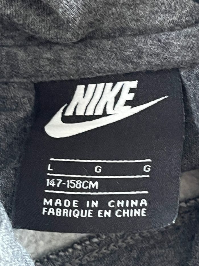 Pull Nike Gris Taille L - photo numéro 5