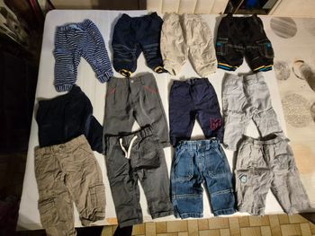 Lot de 12 pantalons garçon 6 mois