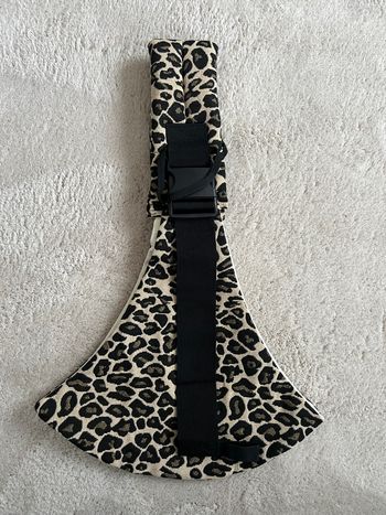 Porte bébé à hanche à sangle réglable