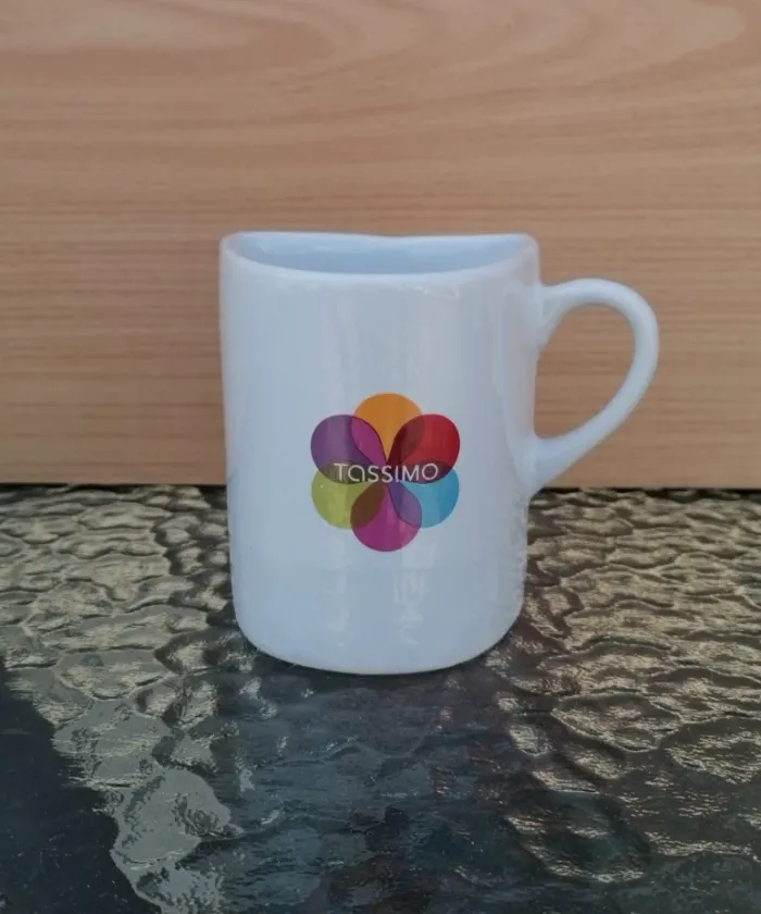 Mug Tassimo avec compartiment à biscuits. - photo numéro 2