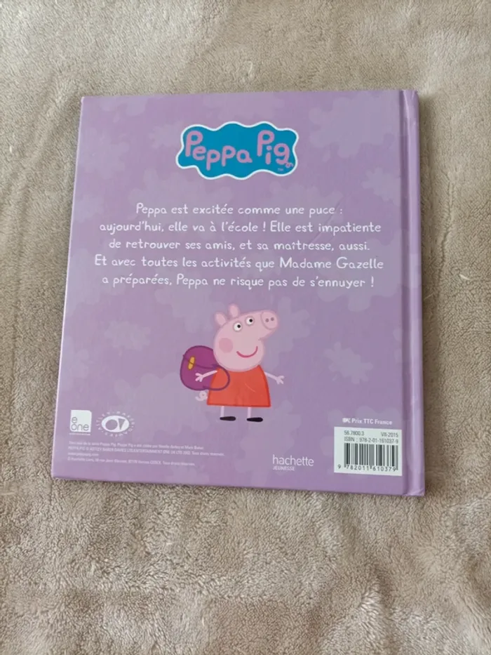 Livre Peppa Pig : Peppa va à l'école - photo numéro 2