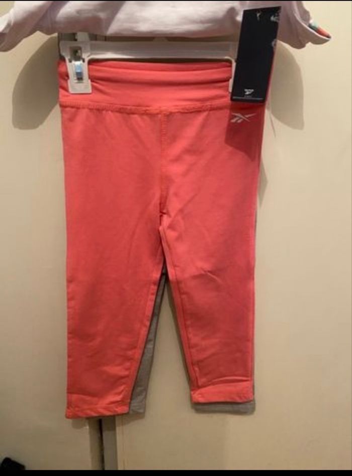 Ensemble reebok 3 pièces 4/5 ans neuve - photo numéro 4