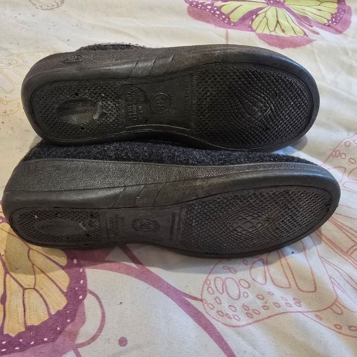 Chausson femme pointure 38 - photo numéro 3