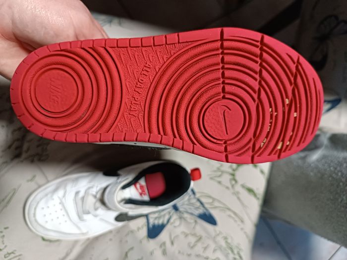 Basket Nike 28.5 - photo numéro 4