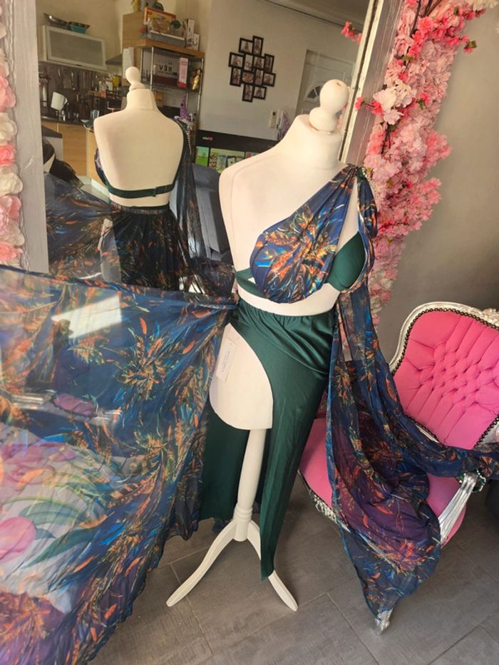 Tenue danse du ventre luxe taille L neuf avec étiquettes - photo numéro 7