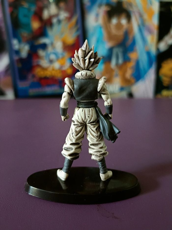Trading figure Gogeta (monotone) "Super Modeling Soul Dragon Ball Z - Part 5" - photo numéro 2