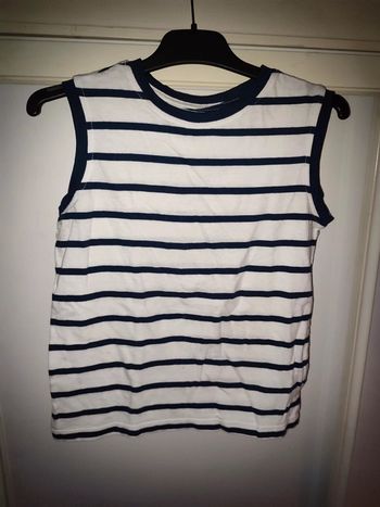 Tee shirt sans manche