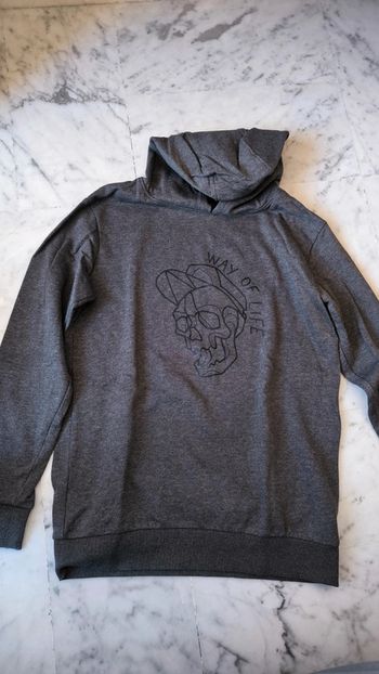 Sweat à capuche