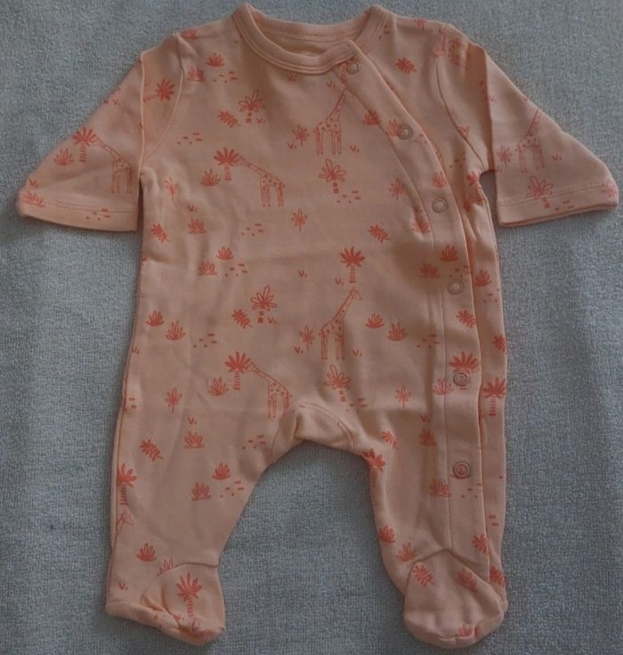 Lot de 5 Pyjamas bébé en 1 mois, de la marque kiabi - photo numéro 6