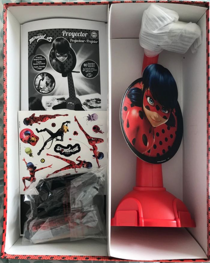 Projecteur Miraculous Ladybug Neuf - photo numéro 2