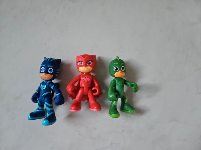 Lot de 3 figurines pyjamasks BBF2 - photo numéro 2