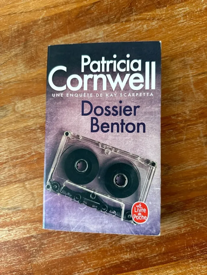 Livre dossier Benton