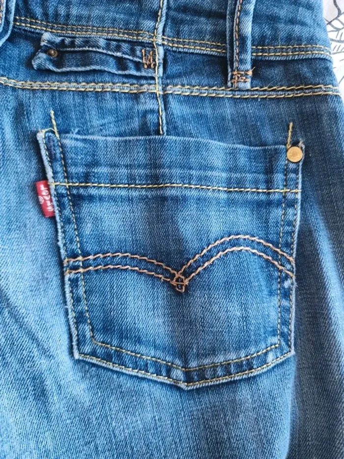Jean droit brut Levis vintage - photo numéro 7