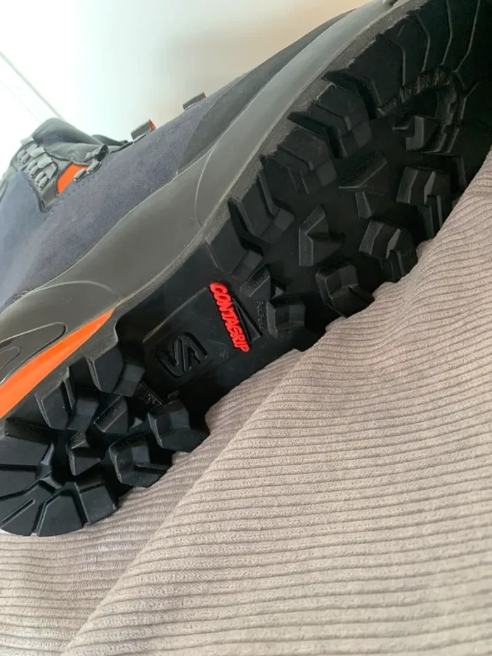 Chaussures Salomon super mountain 9 neuve - photo numéro 3