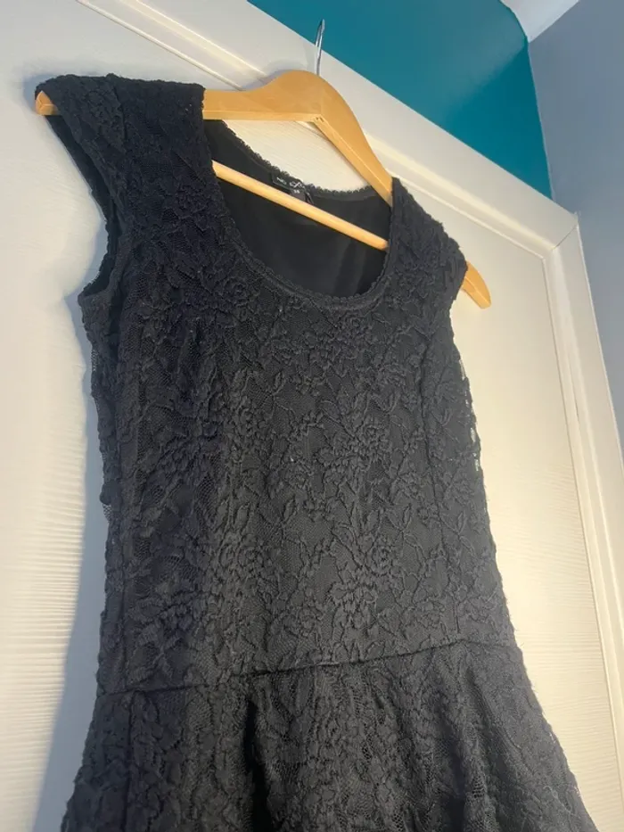 🔹 Robe noire en dentelle – No Excuse 🔹 - photo numéro 3