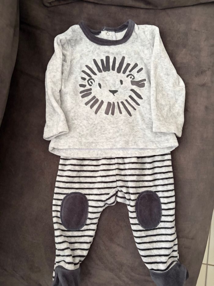 2 pyjamas velours 3 mois