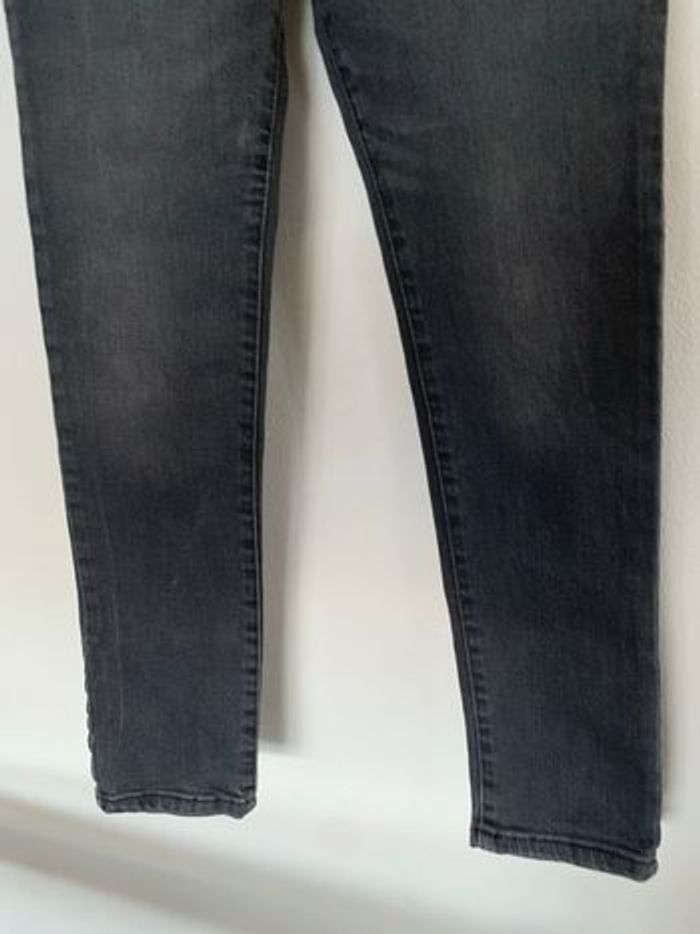 Pantalon jeans style  délavé Taille 9-10 ans - photo numéro 4