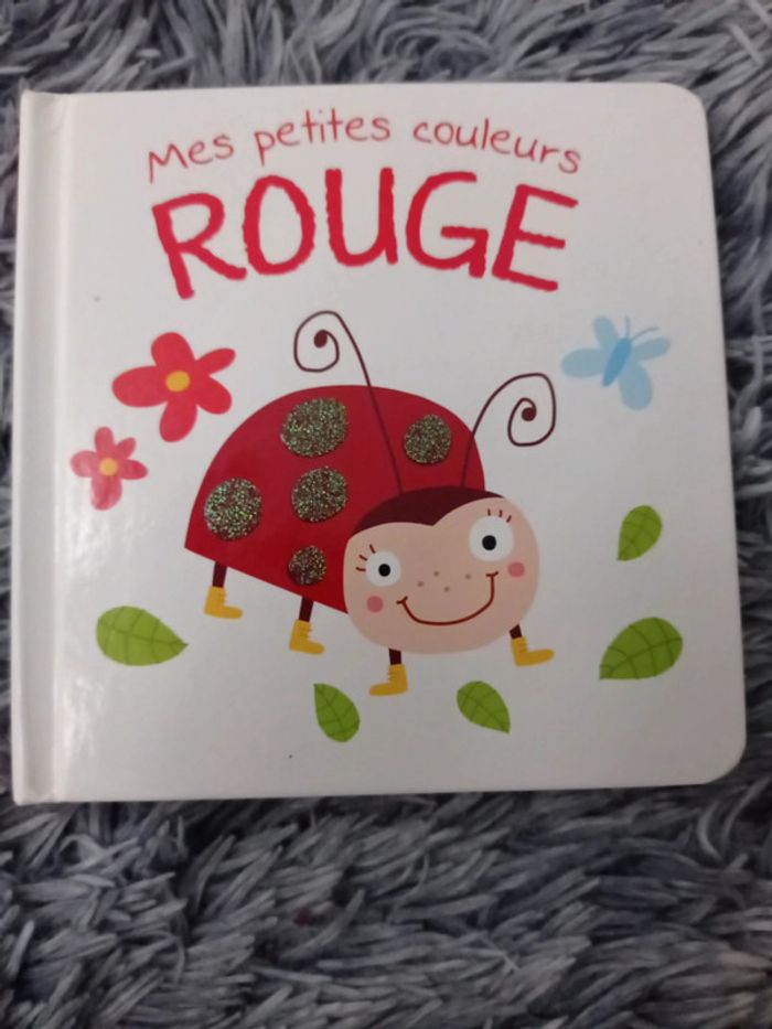 Livre bébé 💖mes petites couleurs Rouge