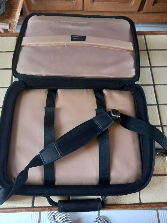 Sacoche ordinateur portable - photo numéro 2