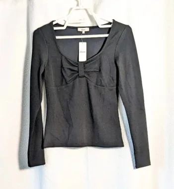 T-shirt manches longues noir taille S neuf avec étiquette