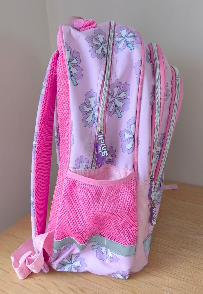 🌿 Grand sac à dos - 42 cm - 3 compartiments - Stitch 🌿 - photo numéro 3