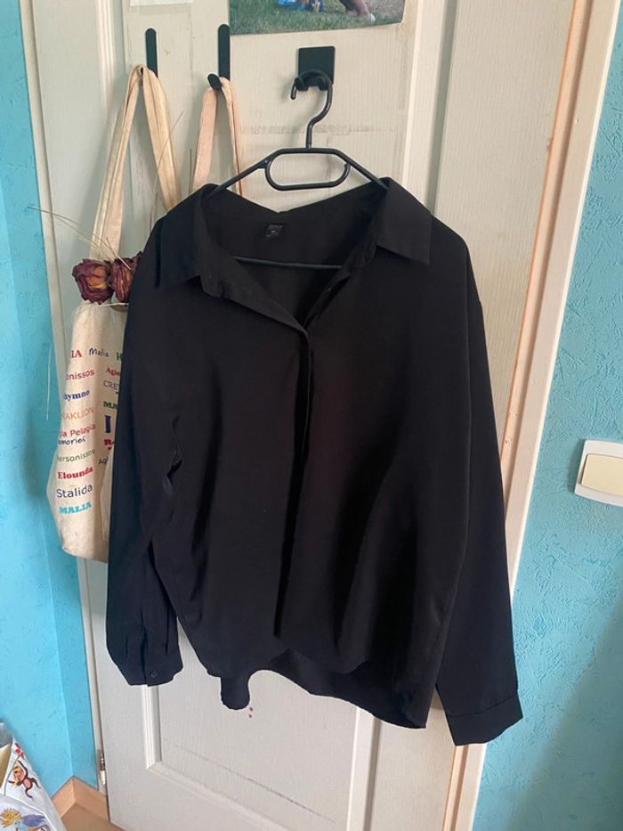 chemise over size noire Shein taille L - photo numéro 4