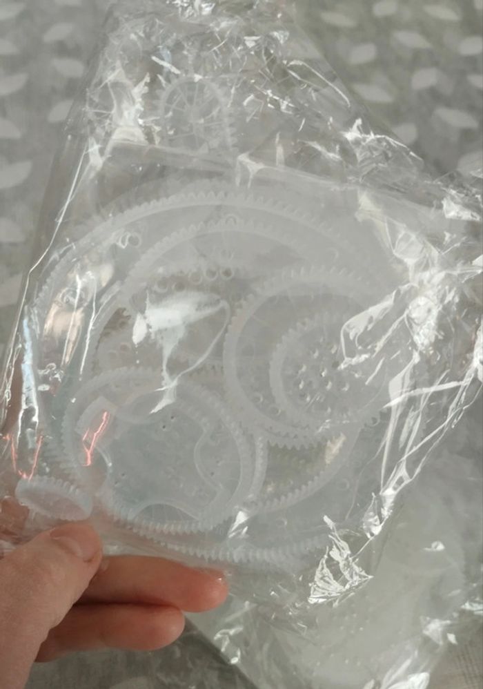 2 lots d'accessoires pour rosaces