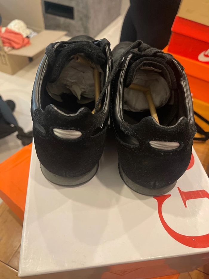 Chaussure guess - photo numéro 2