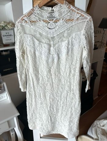 Robe blanche dentelle et transparence Promod T.40 TBE
