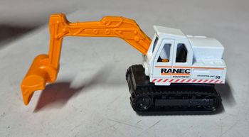 Matchbox Excavator MB032 – 2017 Mattel RANEC Equipment engin de chantier miniature