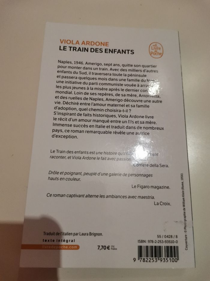 Viola Ardone Le train des enfants - photo numéro 2