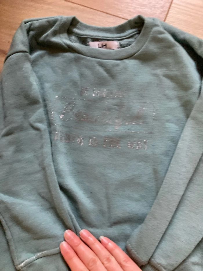 Lot 5 pull/sweat - photo numéro 3