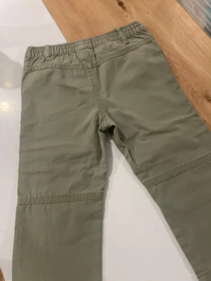 👖 Jean bébé kaki Odoie – 18 mois (neuf) - photo numéro 5