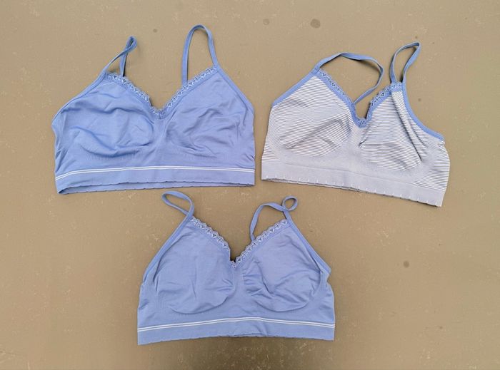 Lot 3 brassières