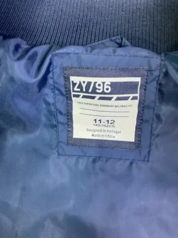 Veste matelassée garçon (neuf) - Taille 11 ans - photo numéro 5