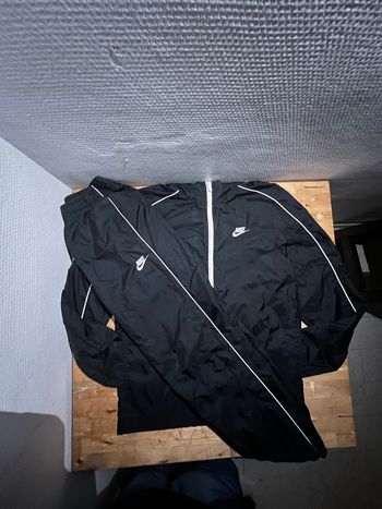 : Ensemble survêtement Nike noir et blanc - Coupe Vintage / Sportswear