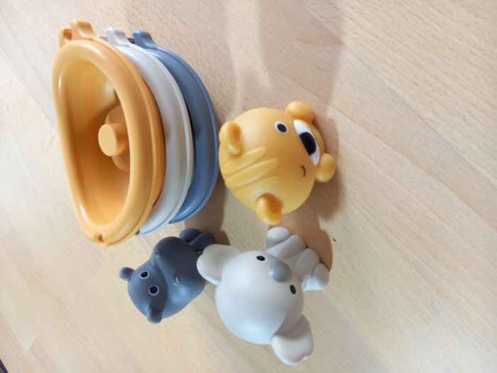 Jouets de bain 🏷 - photo numéro 10