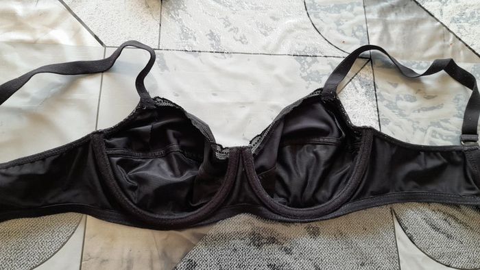 Soutien gorge dim - photo numéro 4