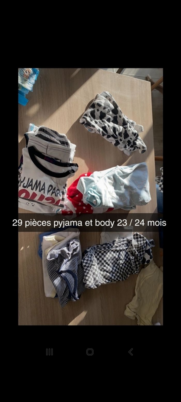 Maxi lot de 531 vêtements garçon qui vont du 3 mois au 24 mois - photo numéro 2