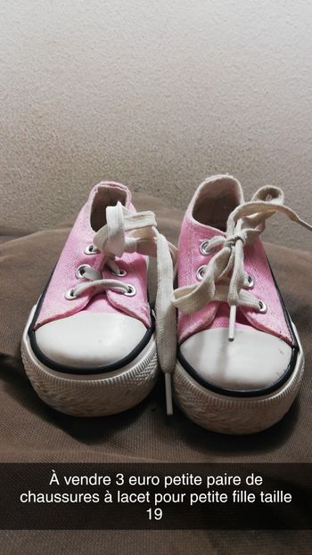 Chaussures à lacet pour petite fille