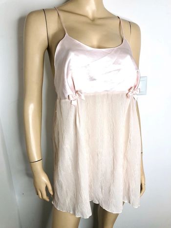 Jolie nuisette satin vintage rose taille 42/44/46 estimée, voir mesure.