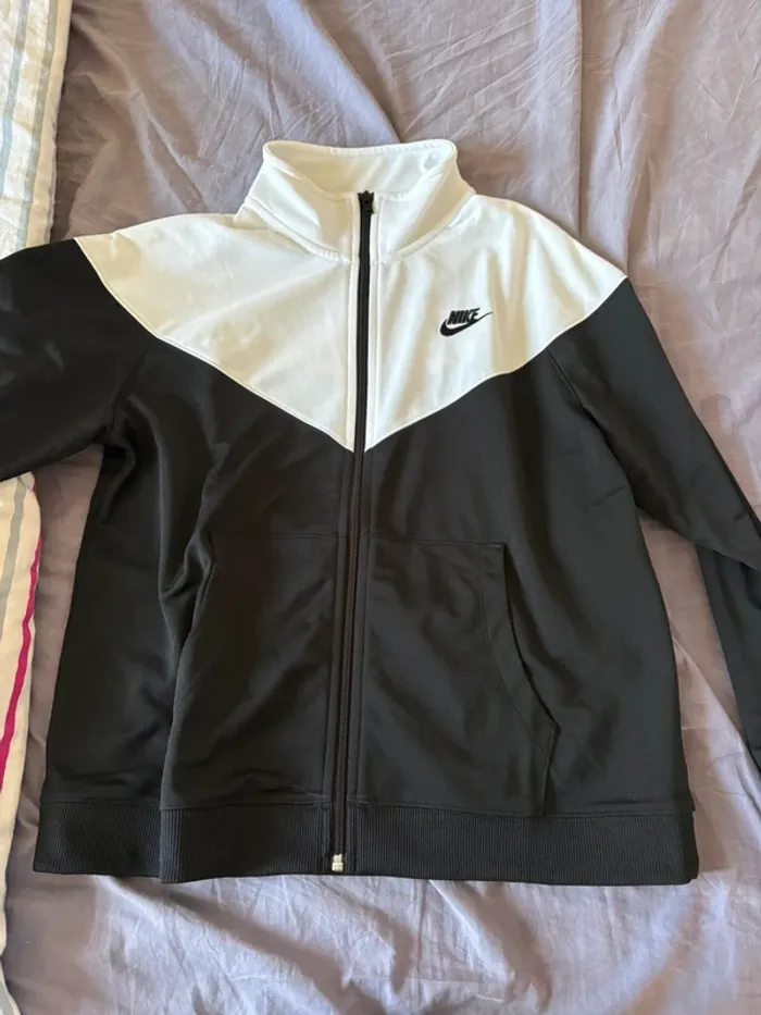 Veste Nike noir et blanc