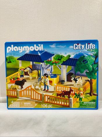 Playmobil city life Centre de soins animaliers + 4 ans 4344