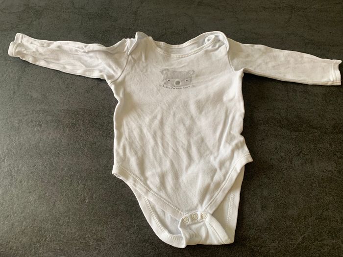 Lot de 3 bodies 18 mois - photo numéro 5