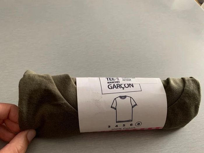 tee shirt