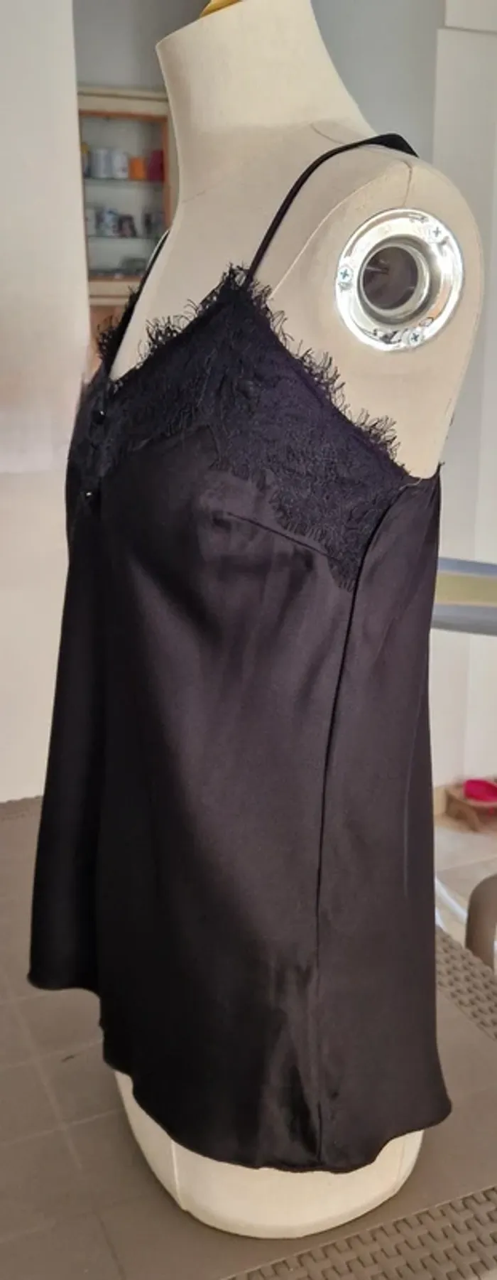 Debardeur satiné, dentelle New Collection - photo numéro 2