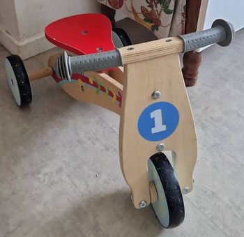 Vélo en bois style draisienne